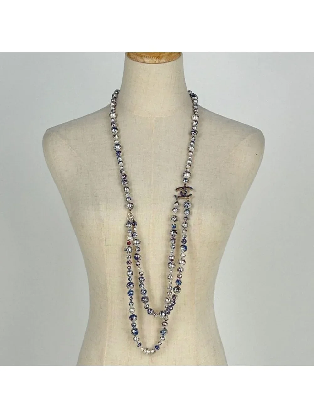 Chanel Necklace CC Logo Long Paint Faux Pearl Gold